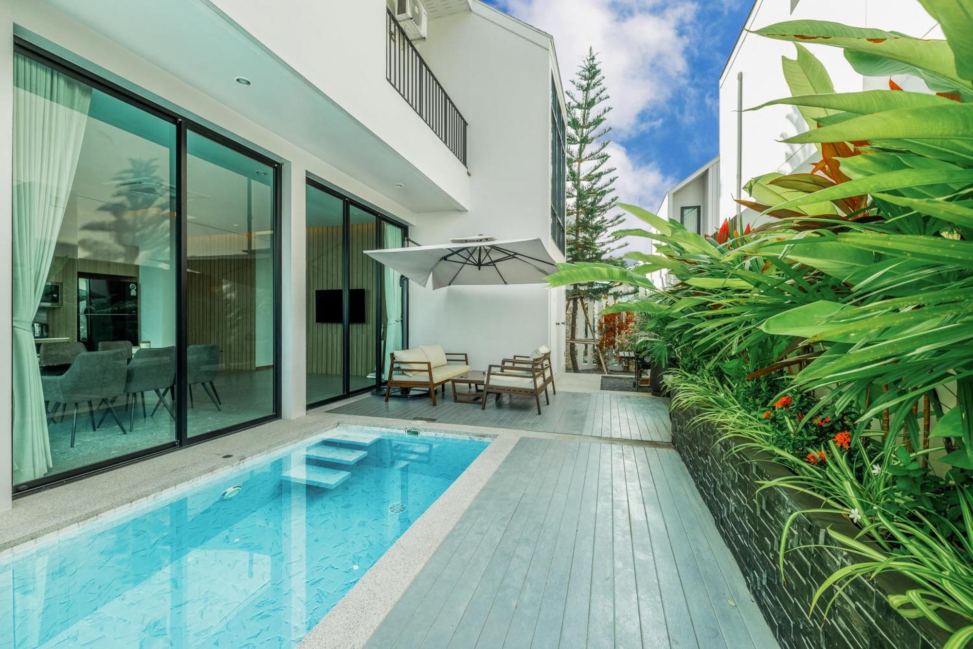 Bangtao Pool With Cinema - Prymavista